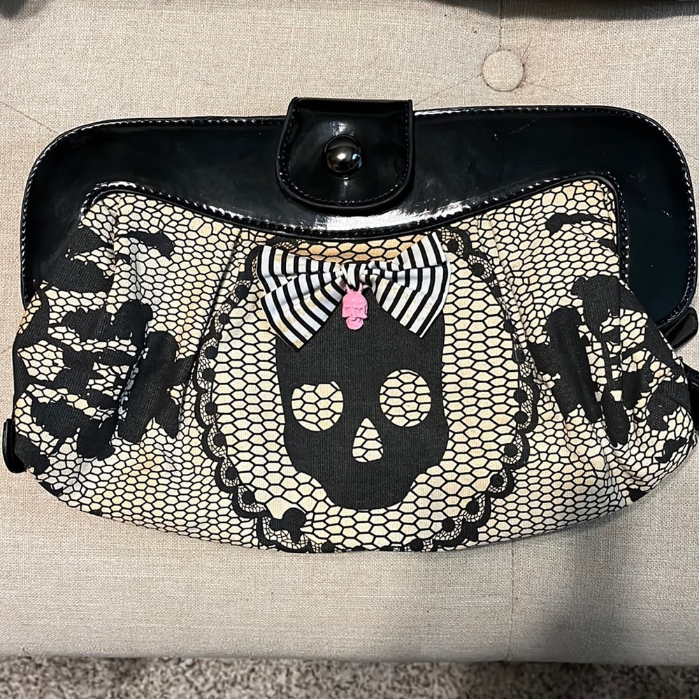 Skull Lace Pleather Gothic Clutch Bag Vintage Pinup